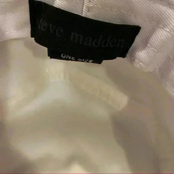 Steve Madden White Bucket Hat - Picture 6 of 7